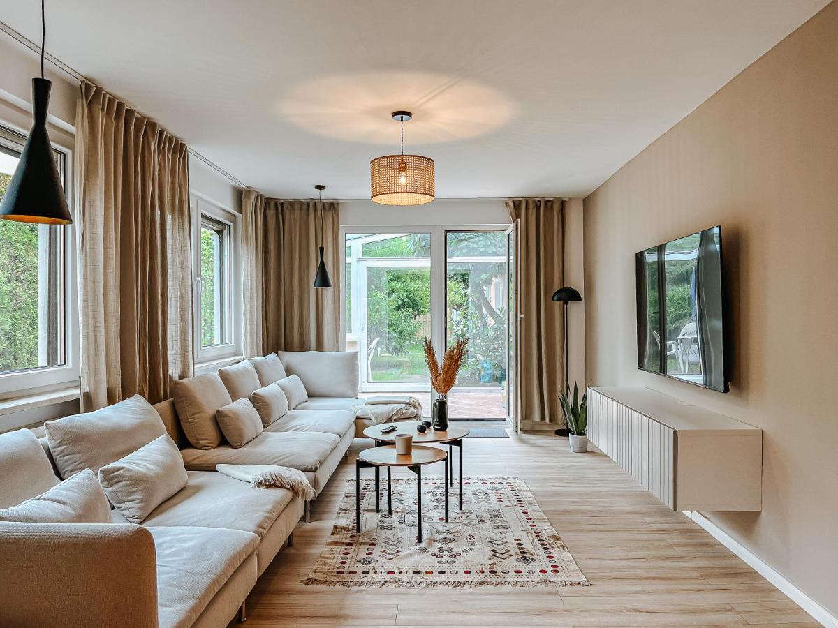 Stadthytte Ferienhaus Росток Экстерьер фото