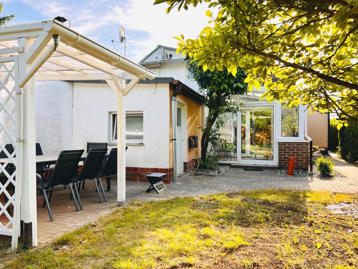 Stadthytte Ferienhaus Росток Экстерьер фото
